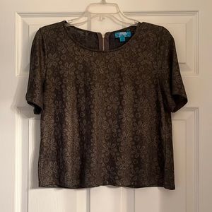 Long Crop Olive-Green Tee